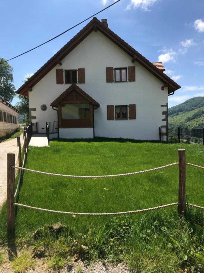 Apartamentos Zabalarena Basoa Orbaiceta Bagian luar foto